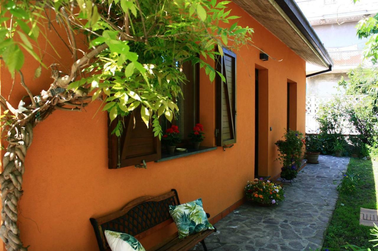 Garden Fuorirotta Bed & Breakfast Сан Джовани Театино Екстериор снимка