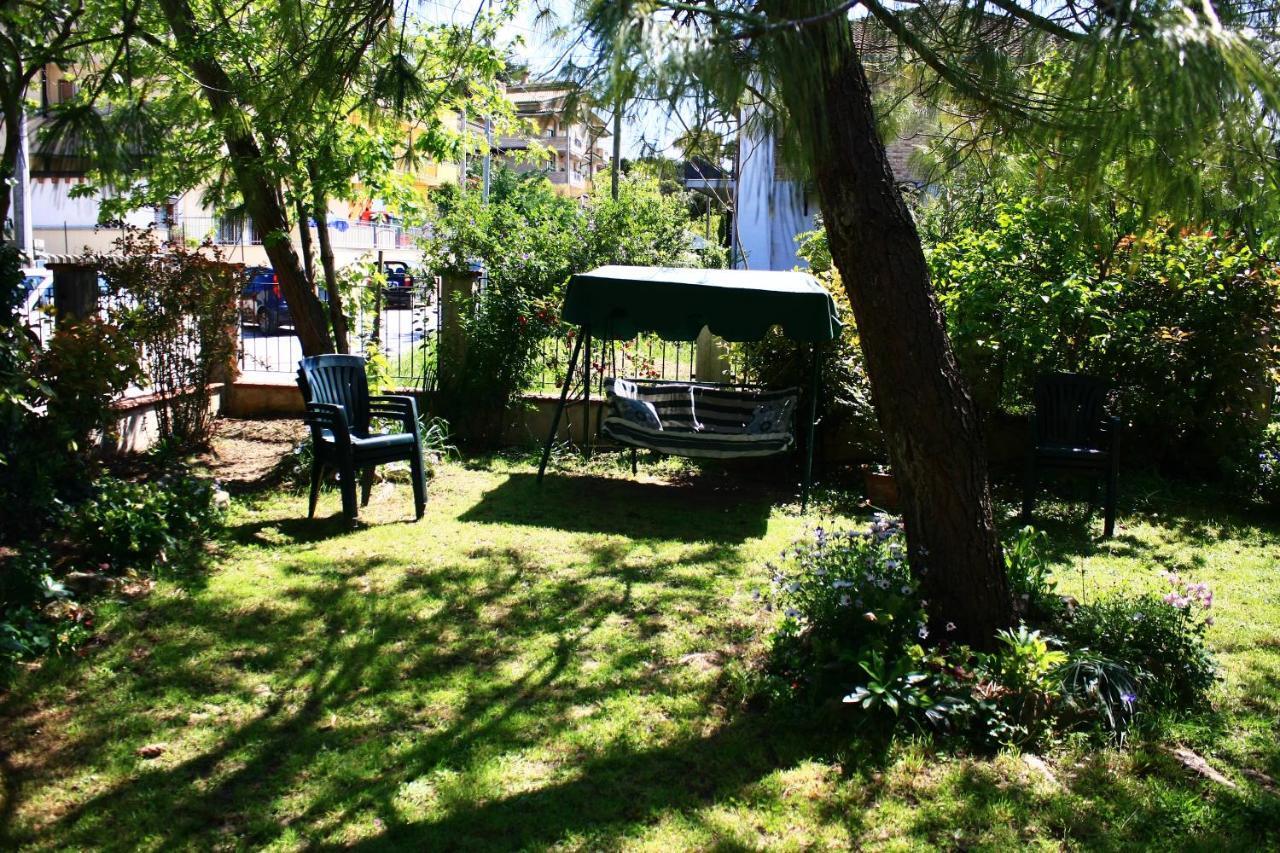 Garden Fuorirotta Bed & Breakfast Сан Джовани Театино Екстериор снимка